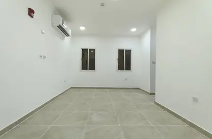 Apartment - 2 Bedrooms - 2 Bathrooms for rent in Old Airport 43 - Old Airport Road - Doha