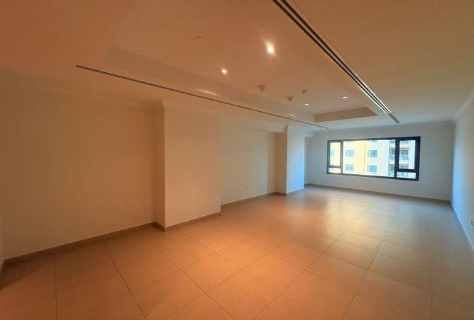 1002350 - Property Image 2