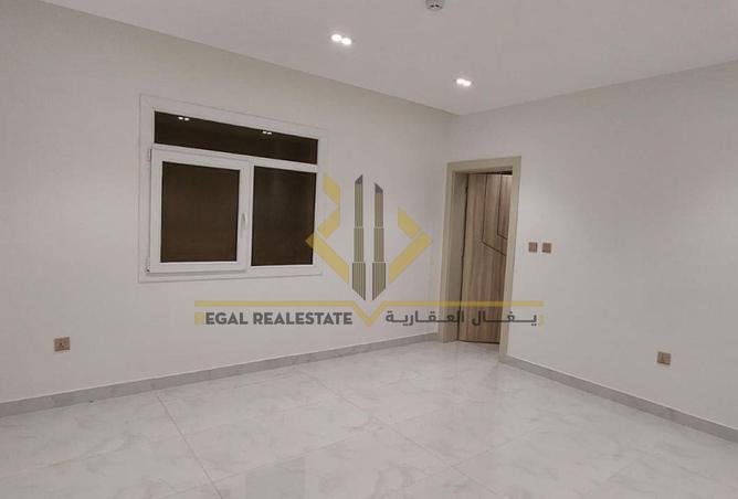 962716 - Property Image 3