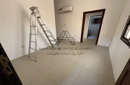 Apartment - 2 Bedrooms - 1 Bathroom for rent in Madinat Khalifa South - Madinat Khalifa - Doha