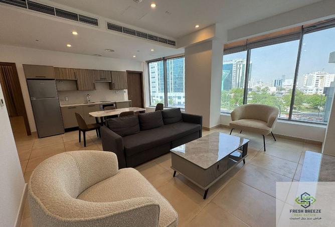 967006 - Property Main Image