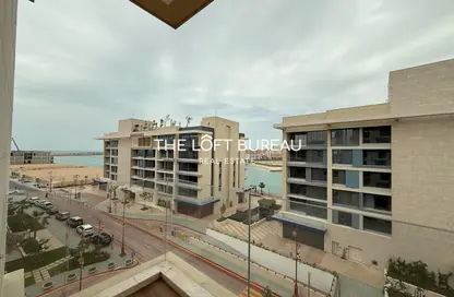 Apartment - 2 Bedrooms - 4 Bathrooms for rent in Gewan Island - The Pearl Island - Doha