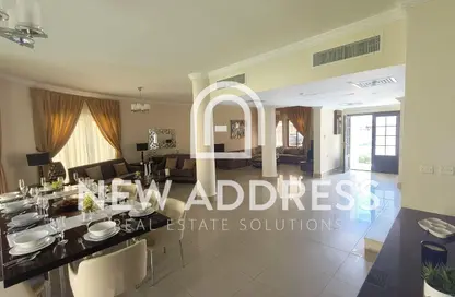 Villa - 4 Bedrooms - 5 Bathrooms for rent in Ain Khalid Gate - Ain Khaled - Doha
