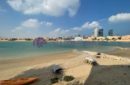 Apartment - 2 Bedrooms - 3 Bathrooms for rent in West Gate - West Bay Lagoon - Doha