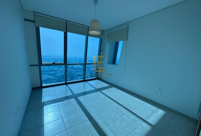 890192 - Property Image 3