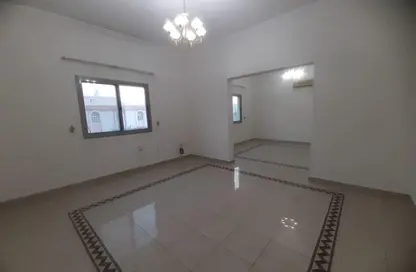 Apartment - 3 Bedrooms - 3 Bathrooms for rent in D-Ring Road Flats - D-Ring - Doha