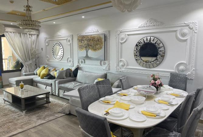 987905 - Property Image 2