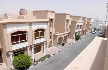 فيلا - 4 غرف نوم - 4 حمامات للايجار في شارع الدانة - مريخ - المريخ - الدوحة