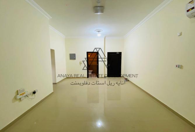 927206 - Property Image 2