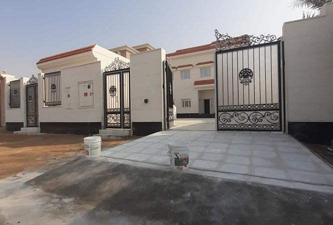 985005 - Property Image 2