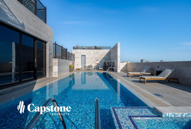 958297 - Property Image 2