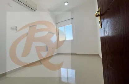 Empty Room image for: Apartment - 2 Bedrooms - 2 Bathrooms for rent in Al Wakra Hotel - Al Wakra - Al Wakrah - Al Wakra, Image 1