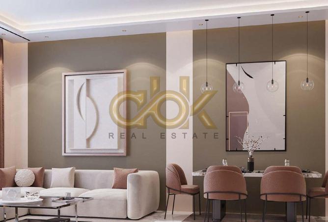 962443 - Property Image 2