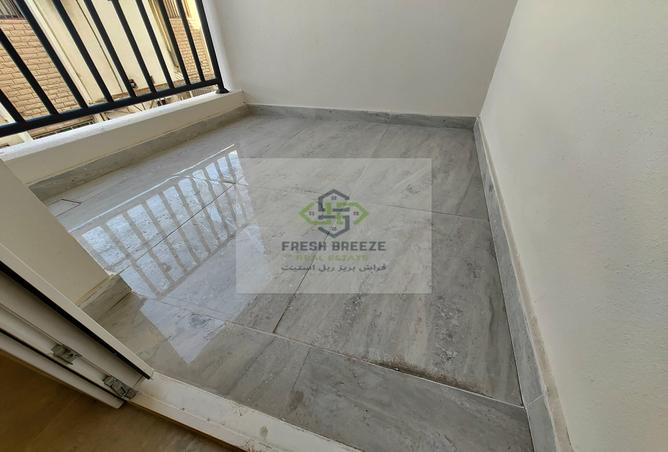 1002166 - Property Image 3