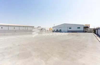 قطعة أرض - استوديو للايجار في شارع الصناعية الشرقي - بركة العوامر - الوكرة