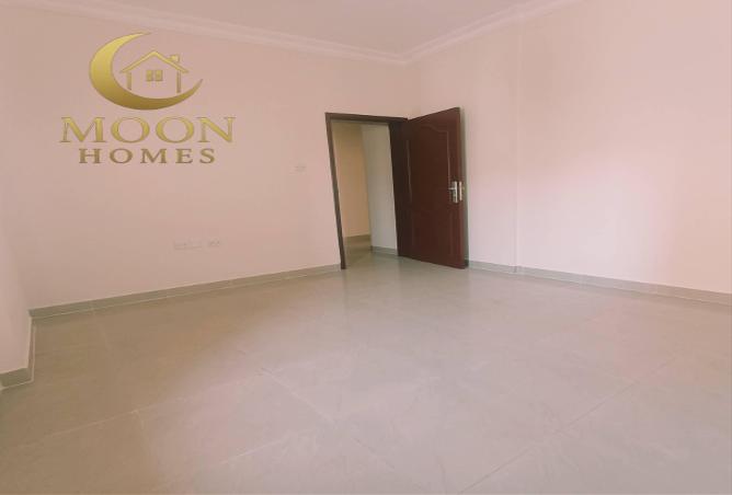 976677 - Property Image 3