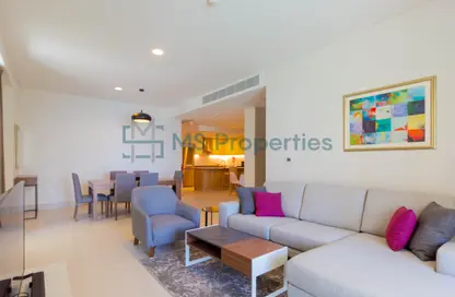 Apartment - 2 Bedrooms - 4 Bathrooms for sale in Viva East - Viva Bahriyah - The Pearl Island - Doha