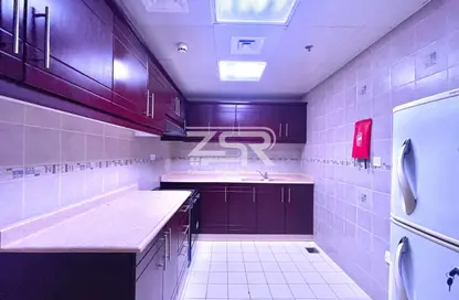 Apartment - 1 Bedroom - 1 Bathroom for rent in Navigation Tower - West Bay - West Bay - Doha