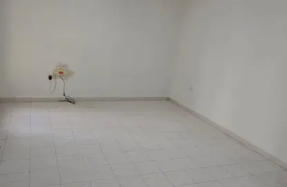 Apartment - 2 Bedrooms - 2 Bathrooms for rent in Fereej Bin Mahmoud North - Fereej Bin Mahmoud - Doha