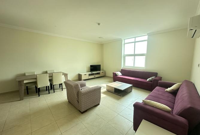 999226 - Property Image 2