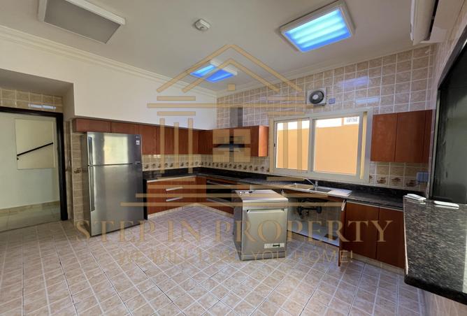 966800 - Property Image 3