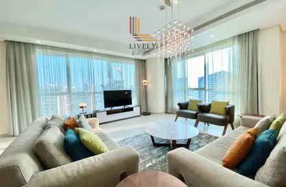 Apartment - 2 Bedrooms - 4 Bathrooms for rent in Marina Tower 12 - Marina District - Lusail