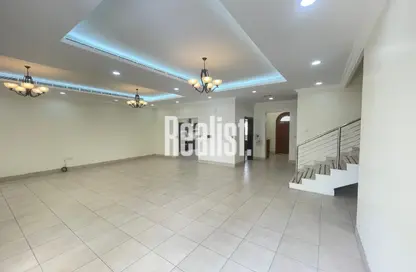 مجمع سكني - 5 غرف نوم - 6 حمامات للايجار في فلل واست باي لاغون - وست باي لاجون - بحيرة وست لاجون - الدوحة