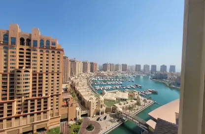 Apartment - 2 Bedrooms - 3 Bathrooms for rent in East Porto Drive - Porto Arabia - The Pearl Island - Doha