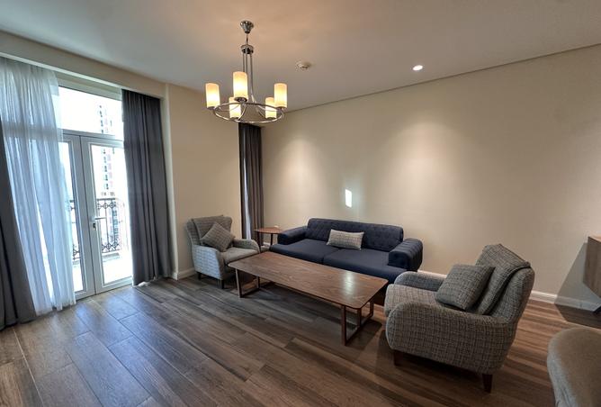 956041 - Property Image 3