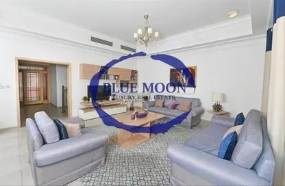 مجمع سكني - 3 غرف نوم - 4 حمامات للايجار في وادي المرخ - مريخ - المريخ - الدوحة