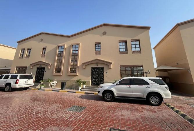 مجمع سكني - 3 غرف نوم - 3 حمامات للايجار في المعمورة 18 - المعمورة - الدوحة