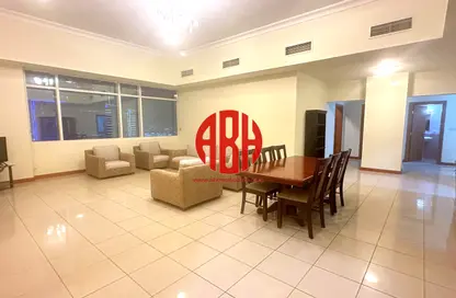 Apartment - 3 Bedrooms - 3 Bathrooms for rent in West Bay Tower - West Bay - West Bay - Doha