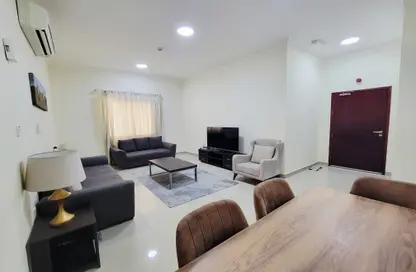 Apartment - 2 Bedrooms - 2 Bathrooms for rent in Bin Omran 35 - Fereej Bin Omran - Doha