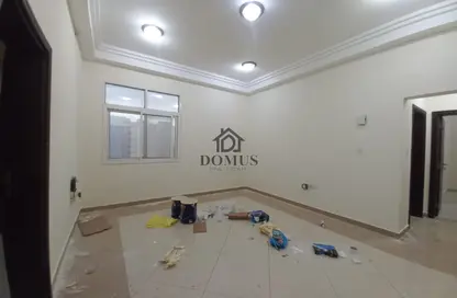 Apartment - 2 Bedrooms - 2 Bathrooms for rent in Hadramout Street - Doha Al Jadeed - Doha