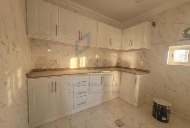 942049 - Property Image 3