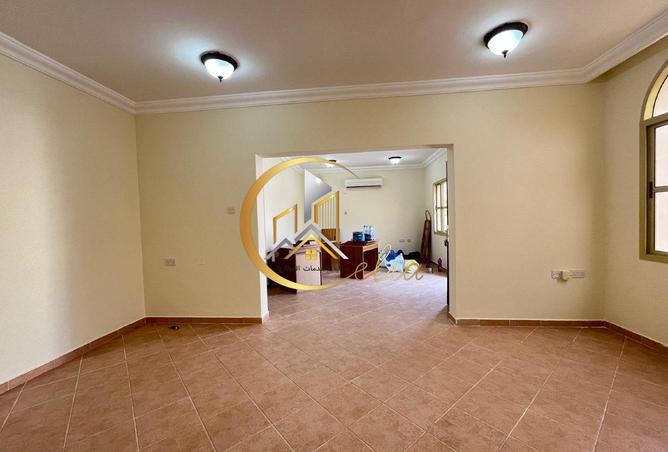 962695 - Property Image 2