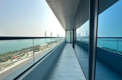 Apartment - 2 Bedrooms - 4 Bathrooms for rent in Marina Tower 02 - Marina District - Lusail