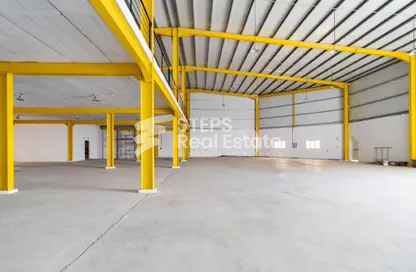 Warehouse - Studio for rent in East Industrial Street - Birkat Al Awamer - Al Wakra