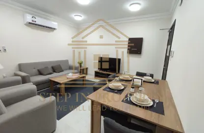 Apartment - 2 Bedrooms - 2 Bathrooms for rent in Street 871 - Al Duhail South - Al Duhail - Doha