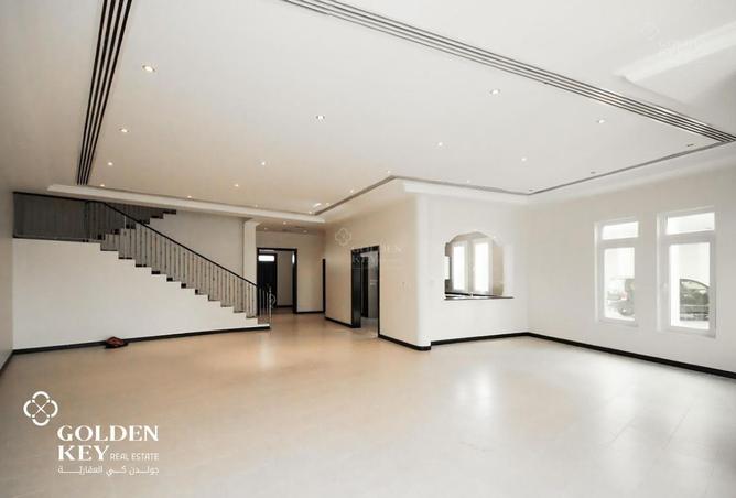 982028 - Property Main Image