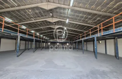 Warehouse - Studio - 1 Bathroom for rent in Industrial Area 5 - Industrial Area - Industrial Area - Doha