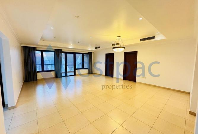 988410 - Property Image 3