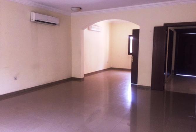 1006365 - Property Image 3