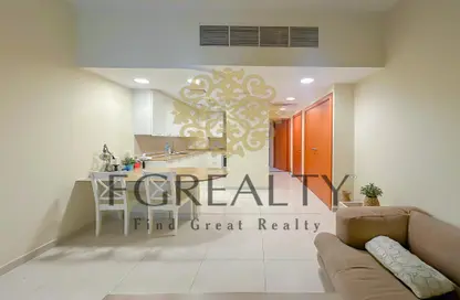 Apartment - Studio - 1 Bathroom for rent in Viva East - Viva Bahriyah - The Pearl Island - Doha