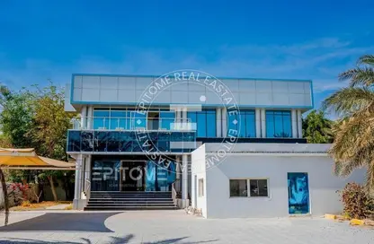 Villa - Studio - 4 Bathrooms for rent in New Salata - Salata - Doha