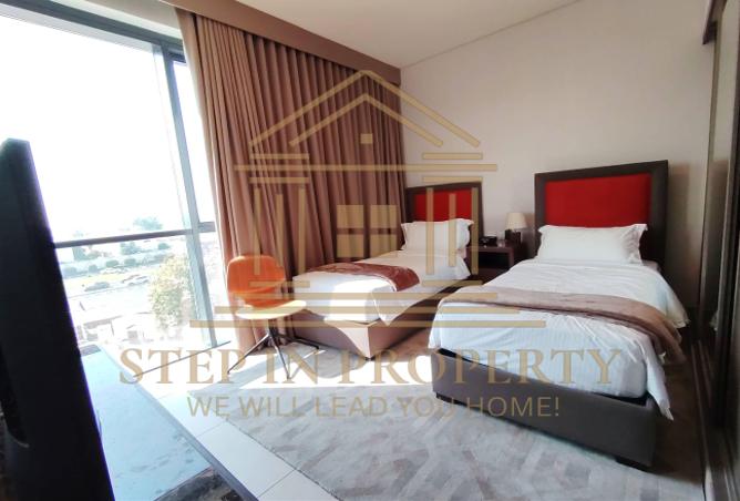 963498 - Property Image 3