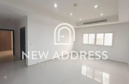 شقة - 2 غرف نوم - 2 حمامات للايجار في شارع النصر - النصر - الدوحة