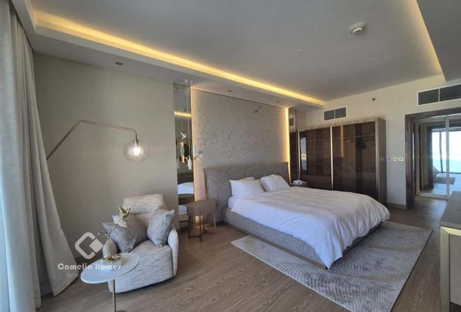 954429 - Property Image 2