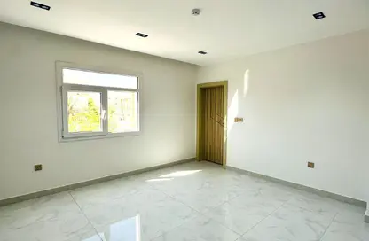 Apartment - 2 Bedrooms - 3 Bathrooms for rent in Madinat Khalifa South - Madinat Khalifa - Doha