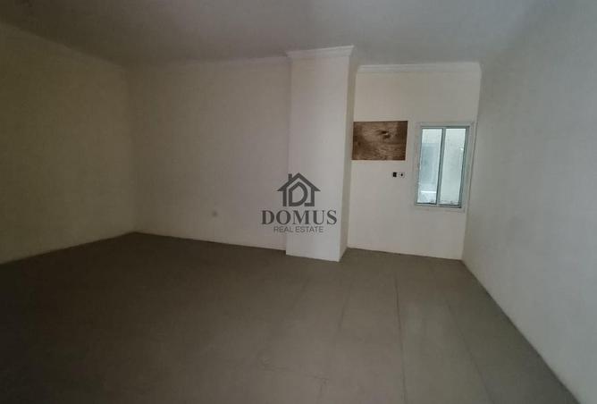 930933 - Property Image 2